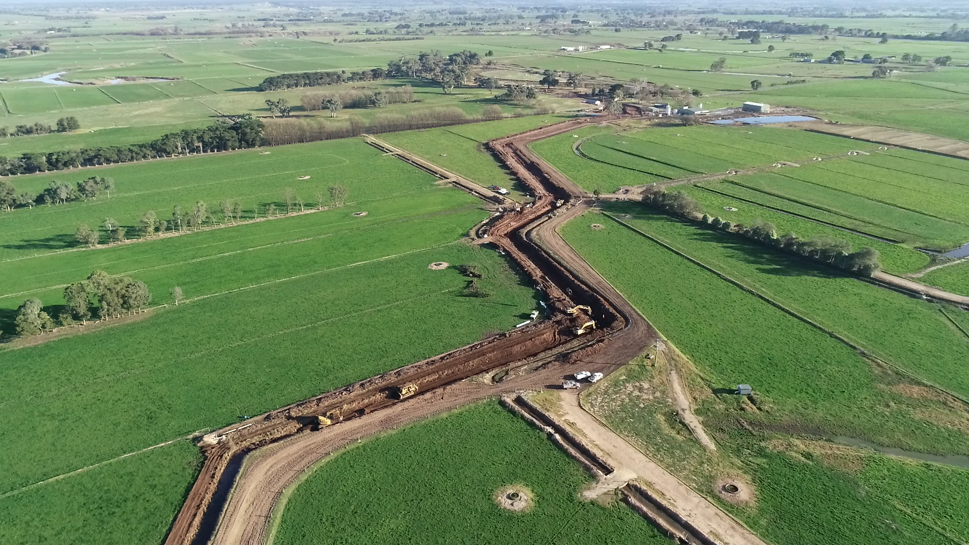 Construction of new transit point at Macalister Irrigation District Modernisation Phase 1B Project in Victoria